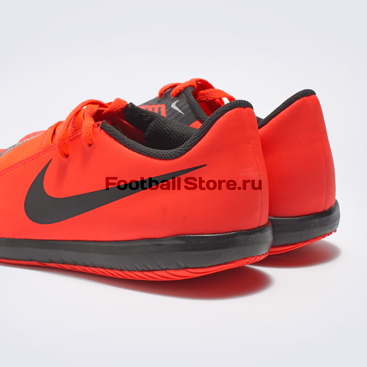 Футзалки детские Nike Phantom Venom Academy IC AO0372-600