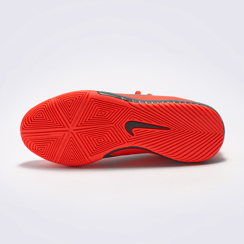 Футзалки детские Nike Phantom Venom Academy IC AO0372-600