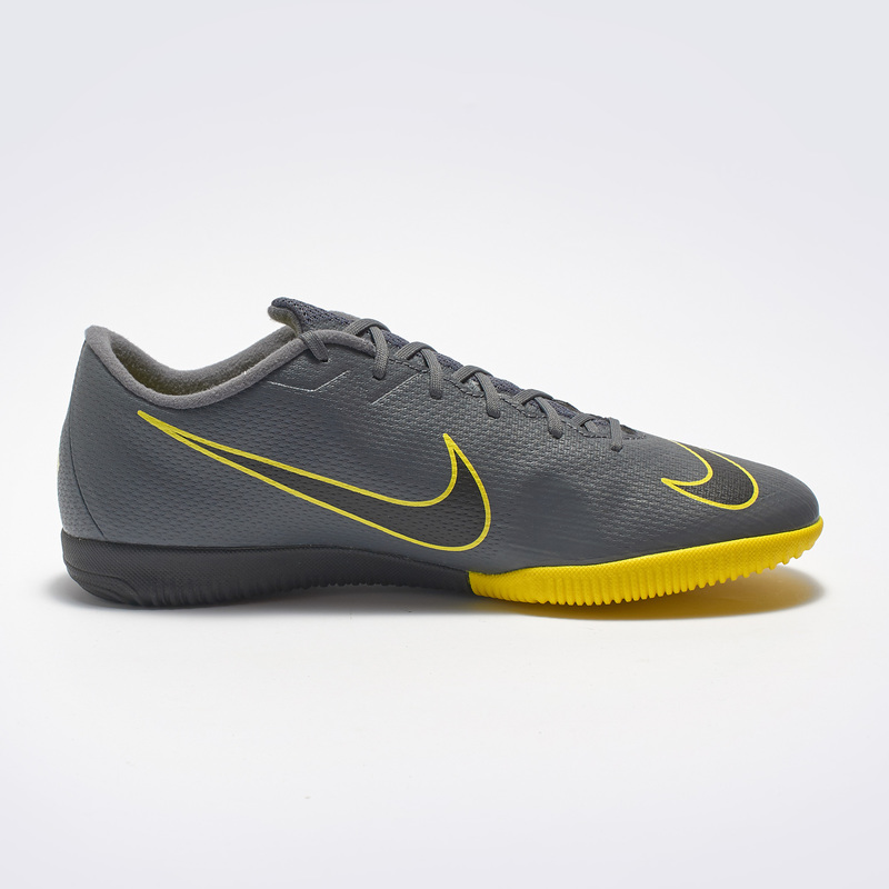 Футзалки Nike Vapor 12 Academy IC AH7383-070