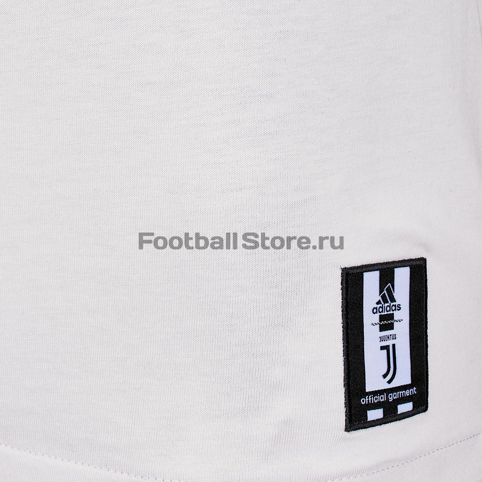 Футболка хлопковая Adidas Juventus DP3925