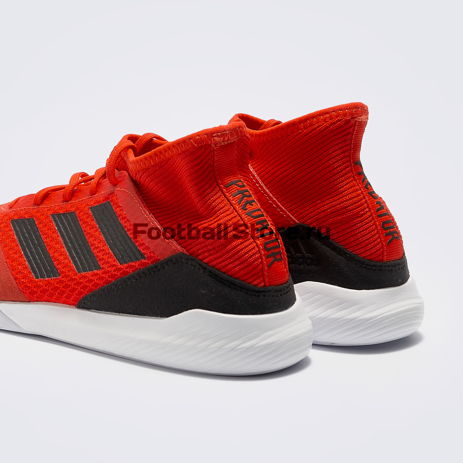 Футбольная обувь Adidas Predator 19.3 TR D97969