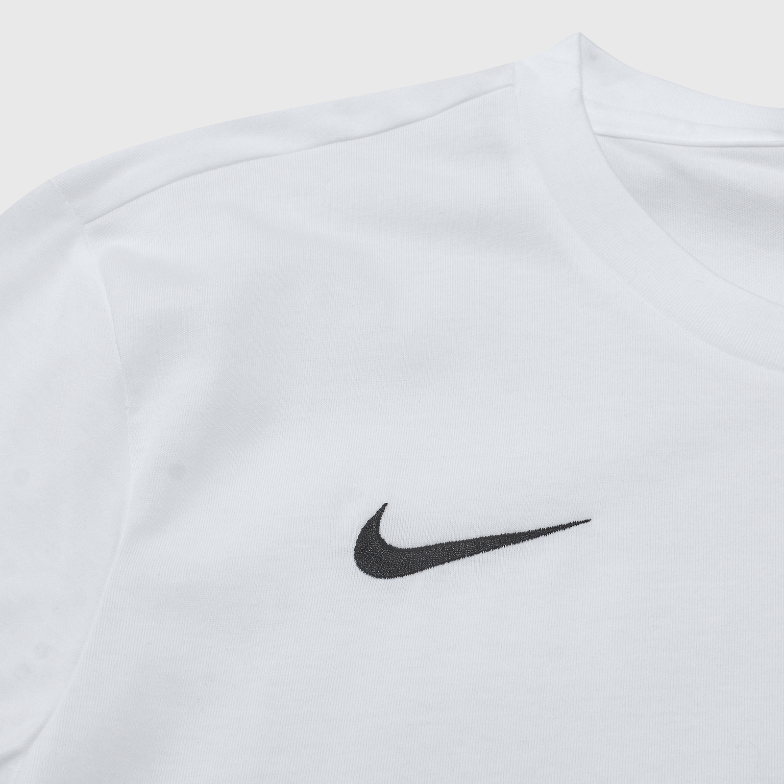 Футболка хлопковая Nike Tee Club19 SS AJ1504-100