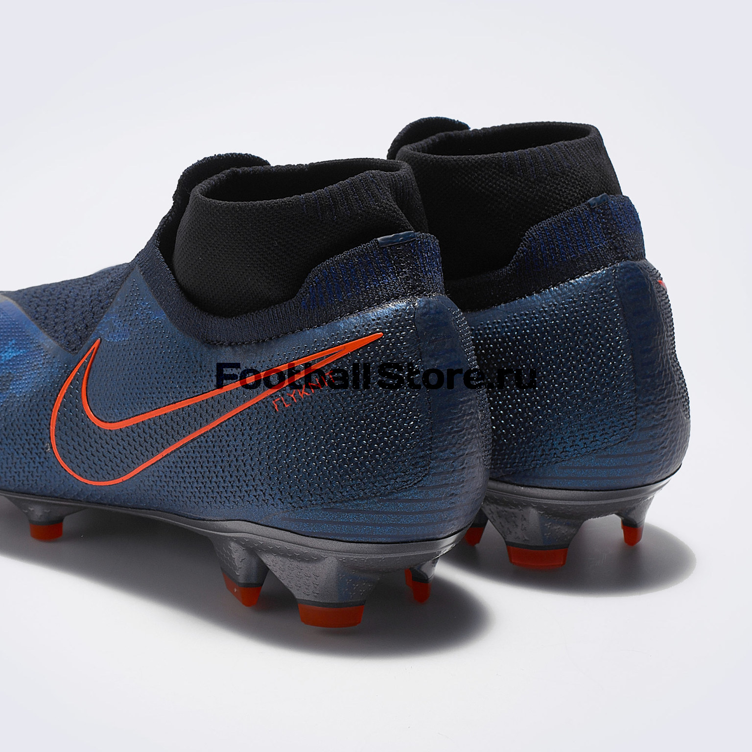 Бутсы Nike Phantom Vision Elite DF FG AO3262-440