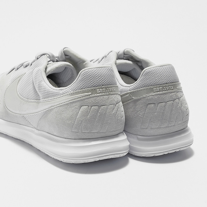 Футзалки Nike Tiempo Premier II Sala AV3153-002