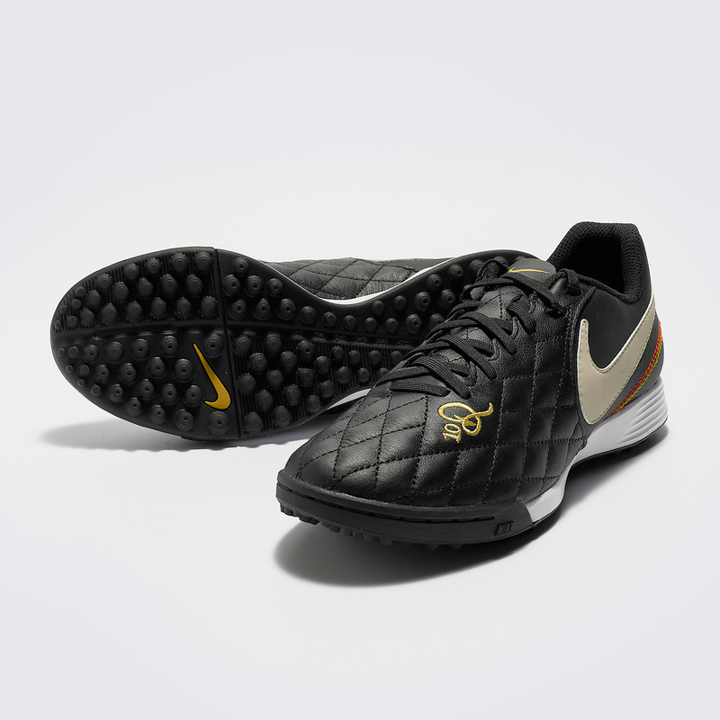 Шиповки Nike Ronaldinho Legend 7 Academy TF AQ2218-027