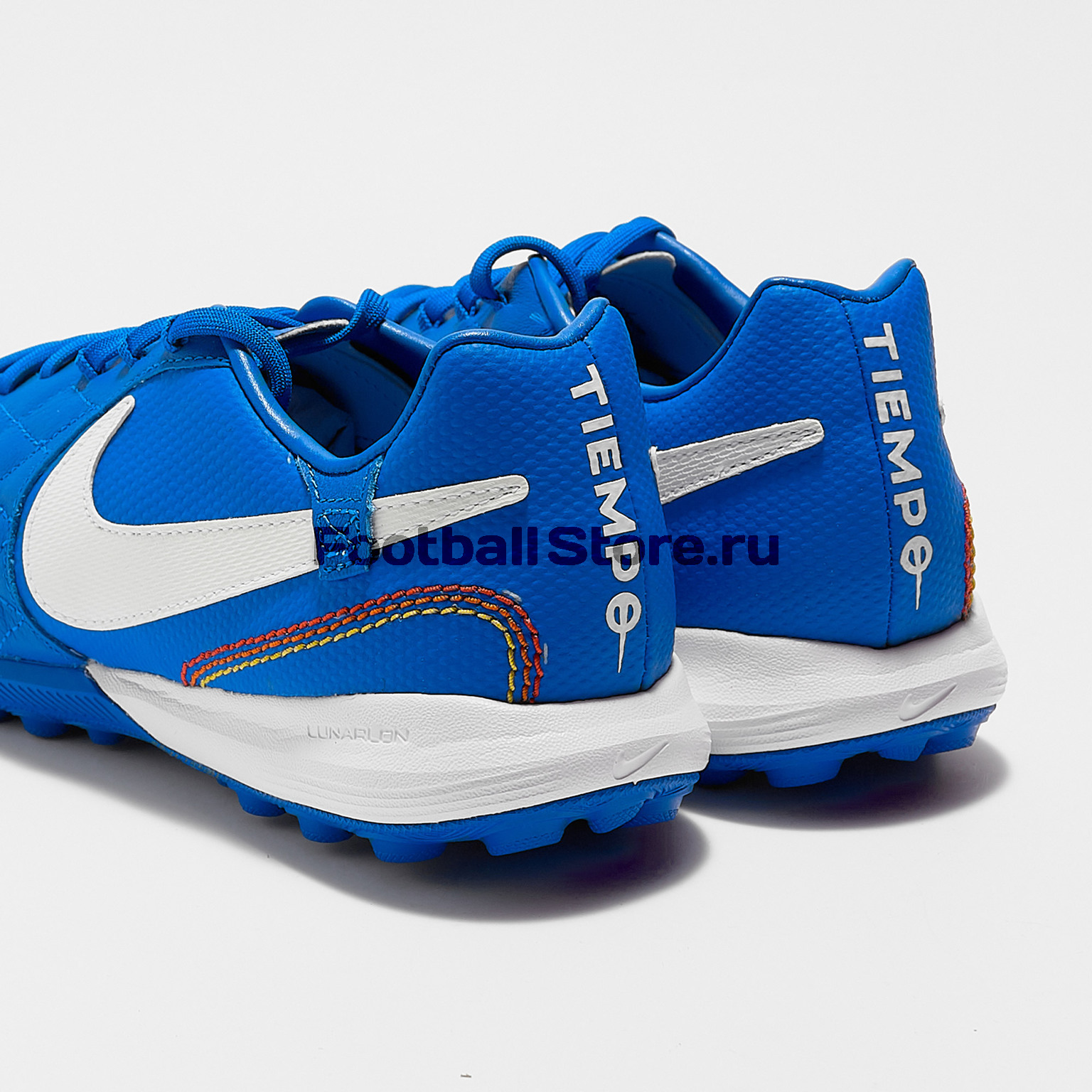 Шиповки Nike Ronaldinho Lunar Legend 7 Pro TF AQ2212-410