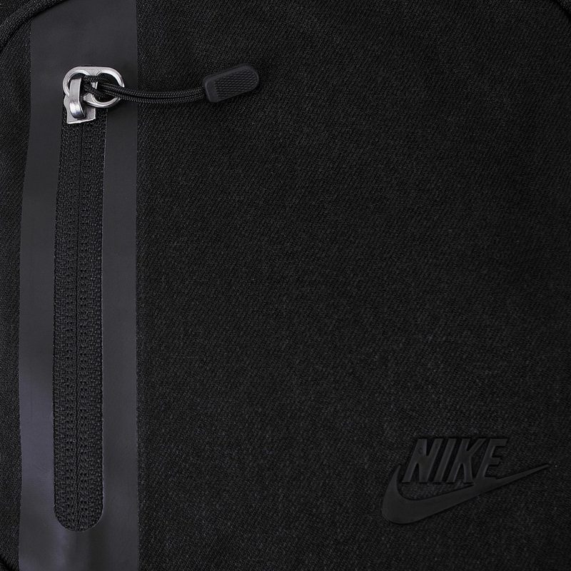 Сумка на ремне Nike Tech Small Items BA5268-010