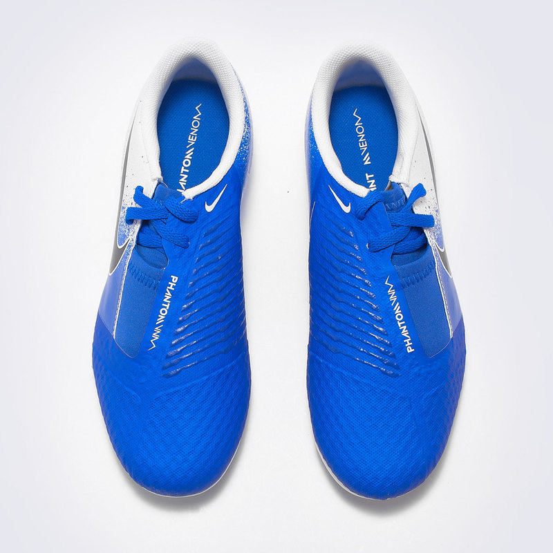 Бутсы детские Nike Phantom Venom Academy FG AO0362-104