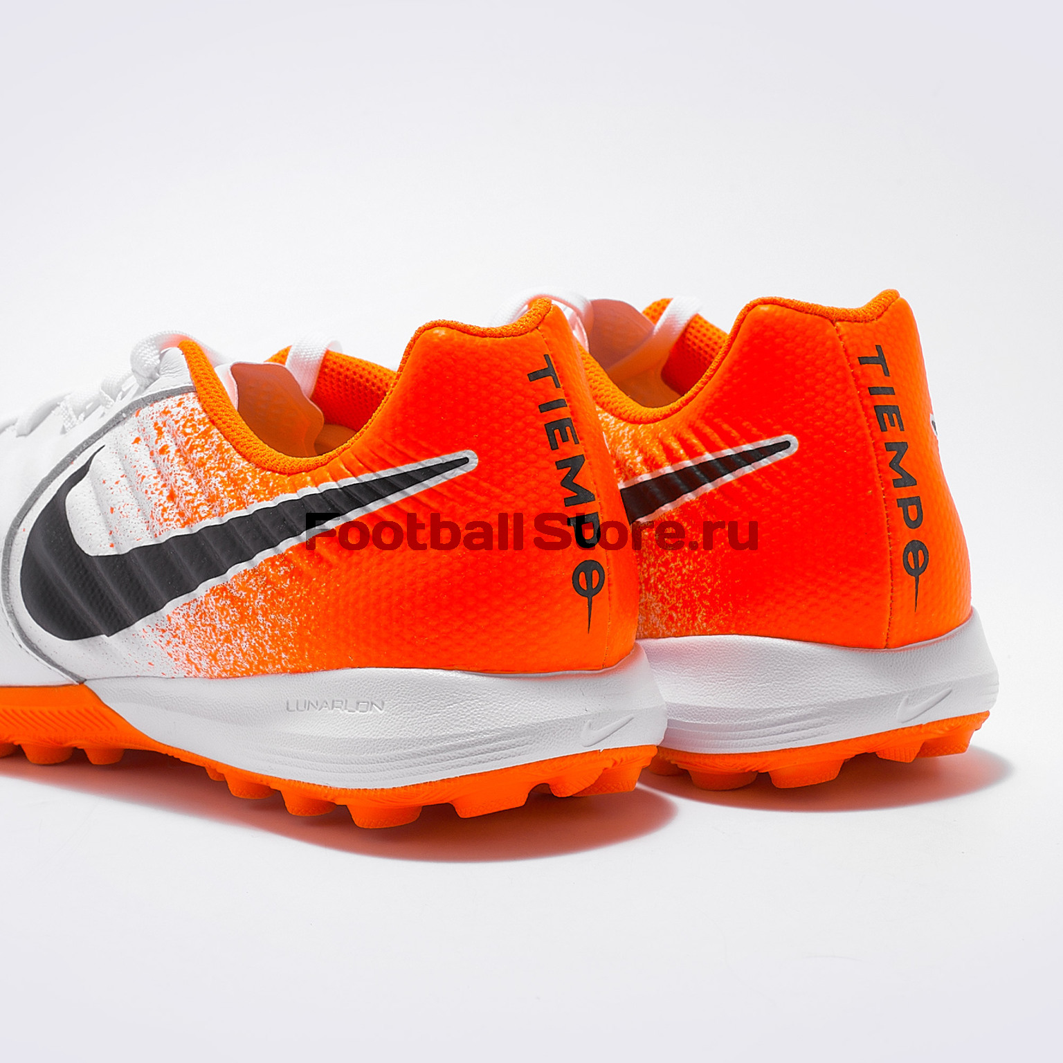 Шиповки Nike Lunar Legend 7 Pro TF AH7249-118