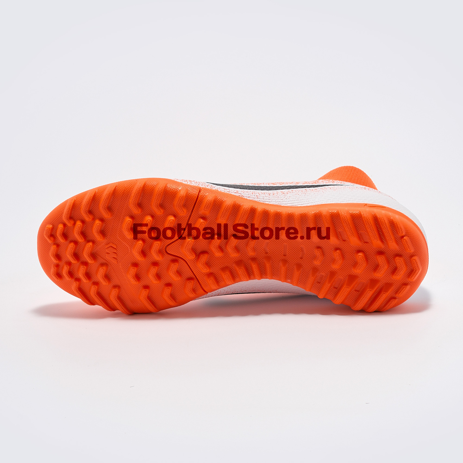 Шиповки Nike SuperFly 6 Academy TF AH7370-801