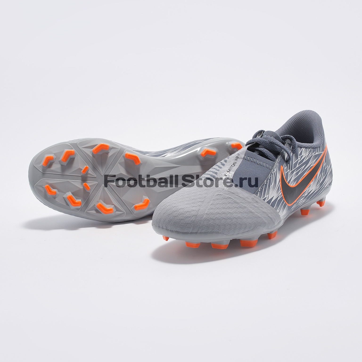 Бутсы детские Nike Phantom Venom Academy FG AO0362-008