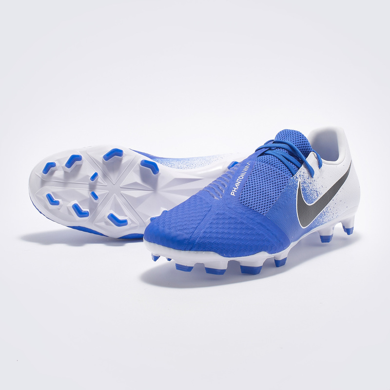 Бутсы Nike Phantom Venom Academy FG AO0566-104