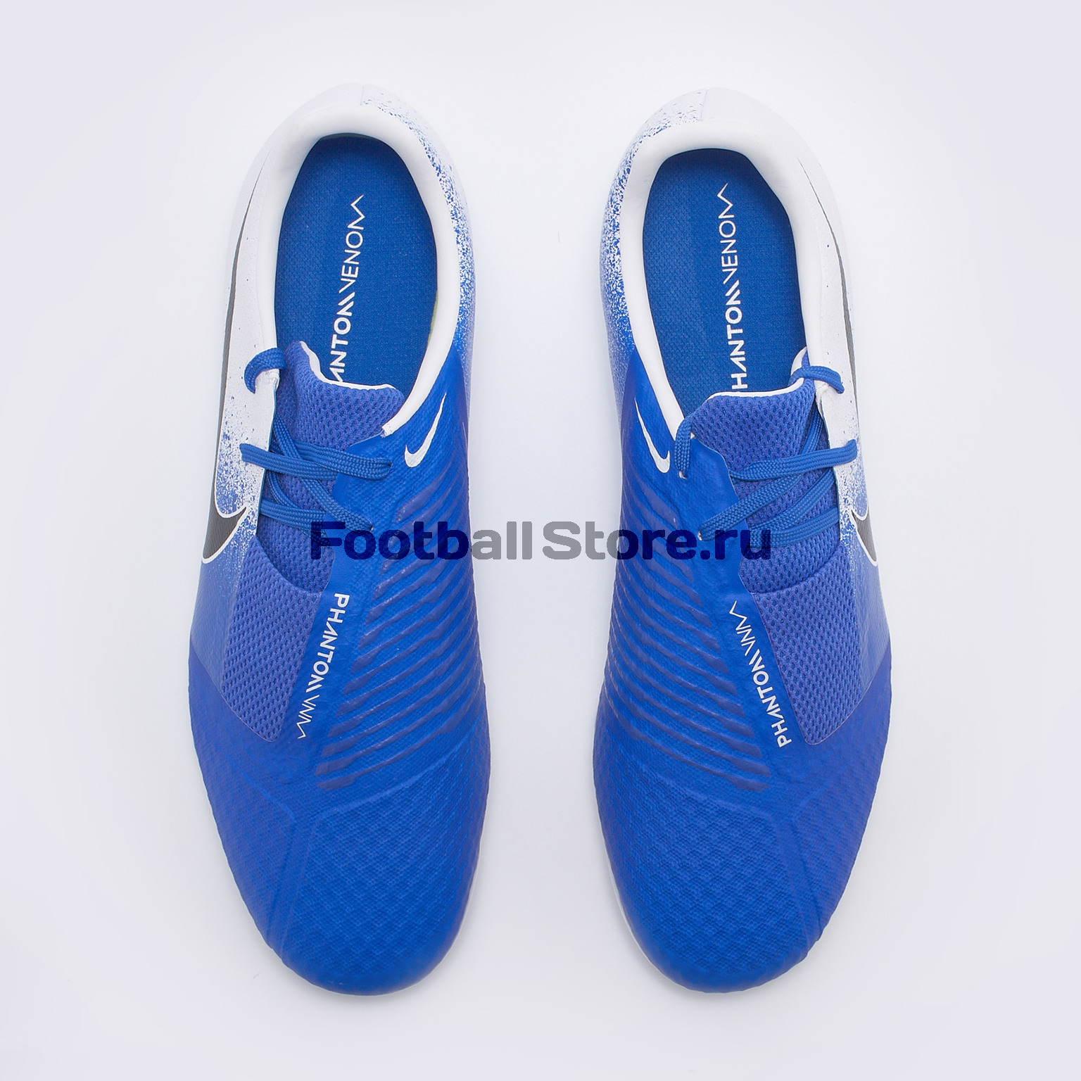 Бутсы Nike Phantom Venom Academy FG AO0566-104