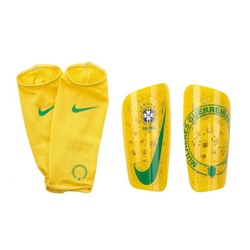 Щитки Nike сборной Бразилии SP2180-749