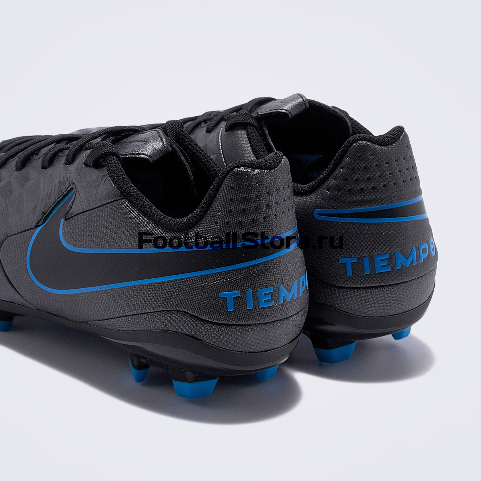 Бутсы детские Nike Legend 8 Academy FG/MG AT5732-004