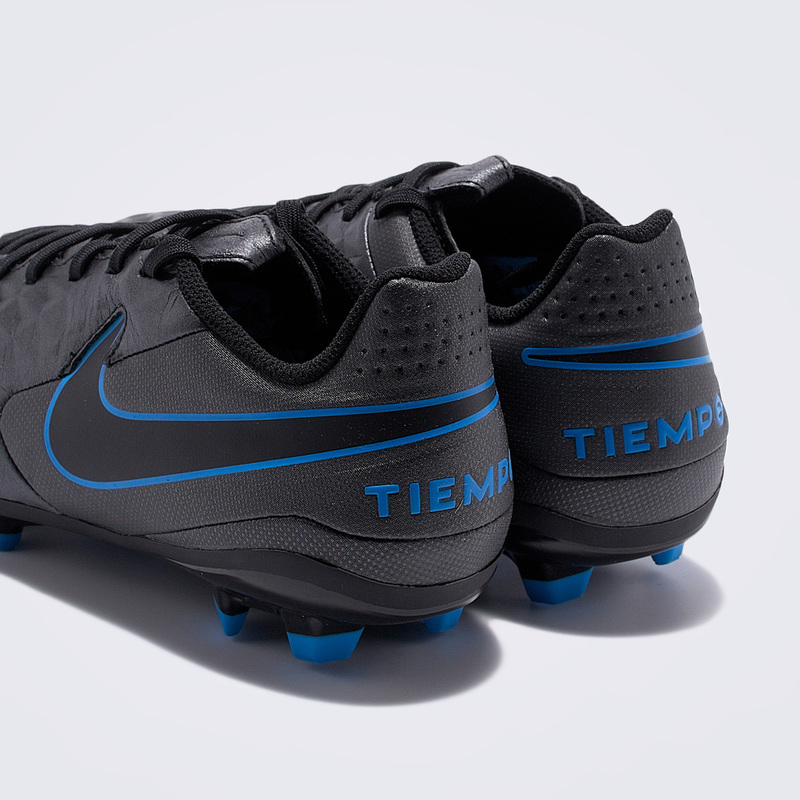 Бутсы детские Nike Legend 8 Academy FG/MG AT5732-004