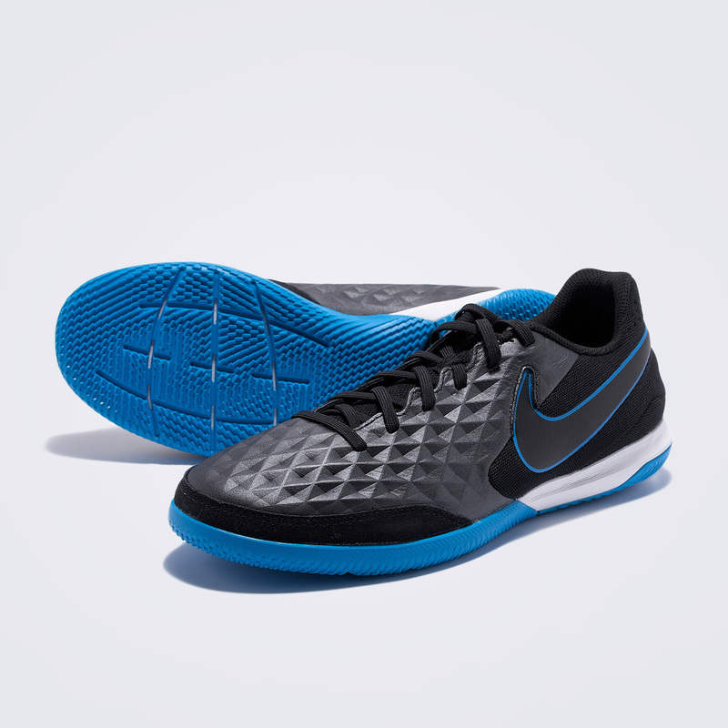 Футзалки Nike Legend 8 Academy IC AT6099-004