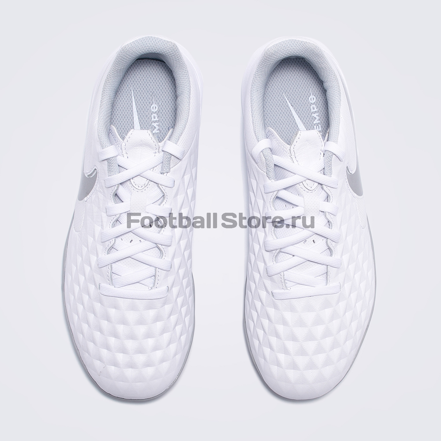 Шиповки детские Nike Legend 8 Academy TF AT5736-100