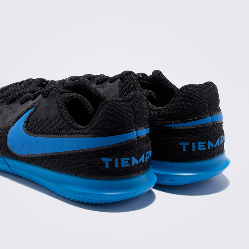 Футзалки детские Nike Legend 8 Club IC AT5882-004