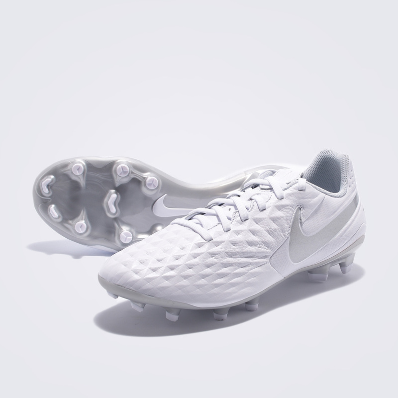 Бутсы Nike Legend 8 Academy FG/MG AT5292-100