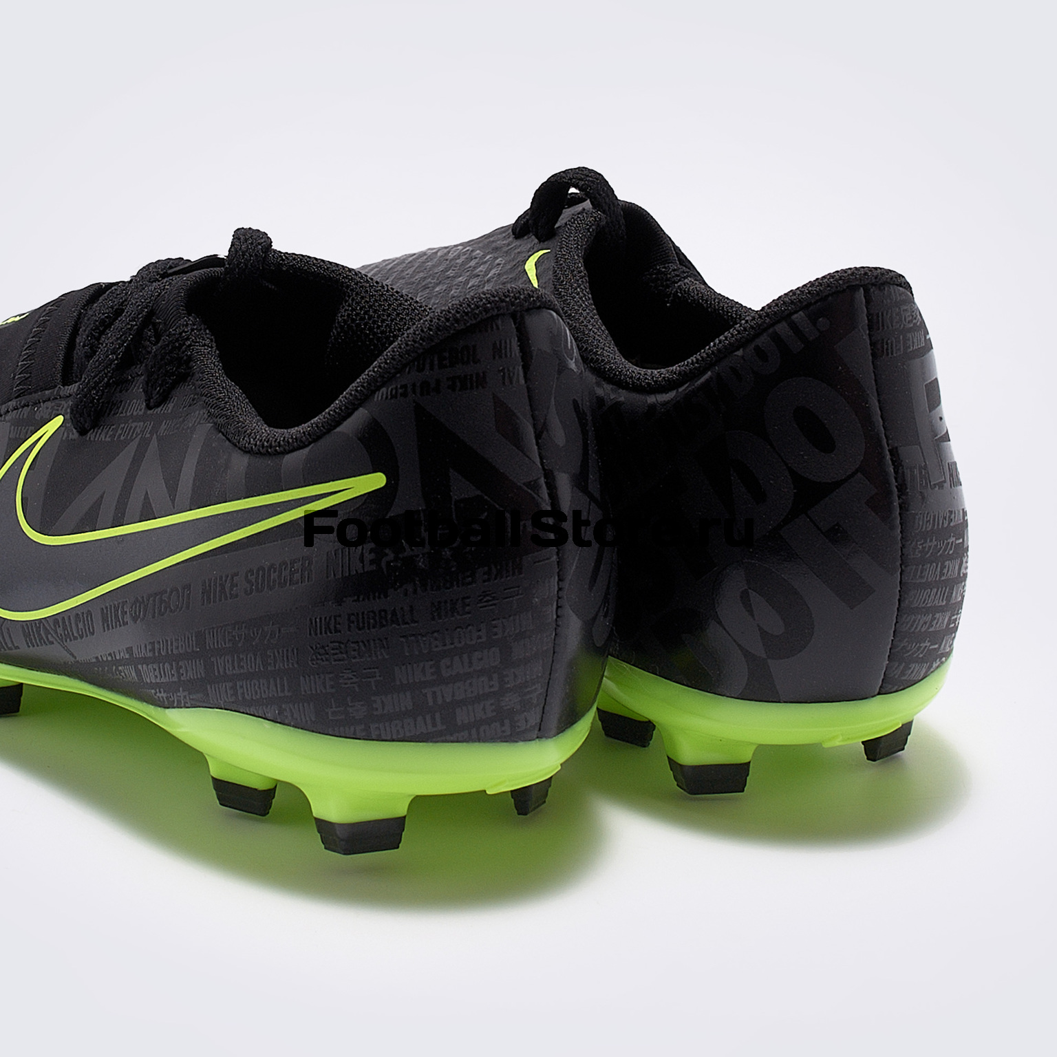 Бутсы детские Nike Phantom Venom Academy FG AO0362-007