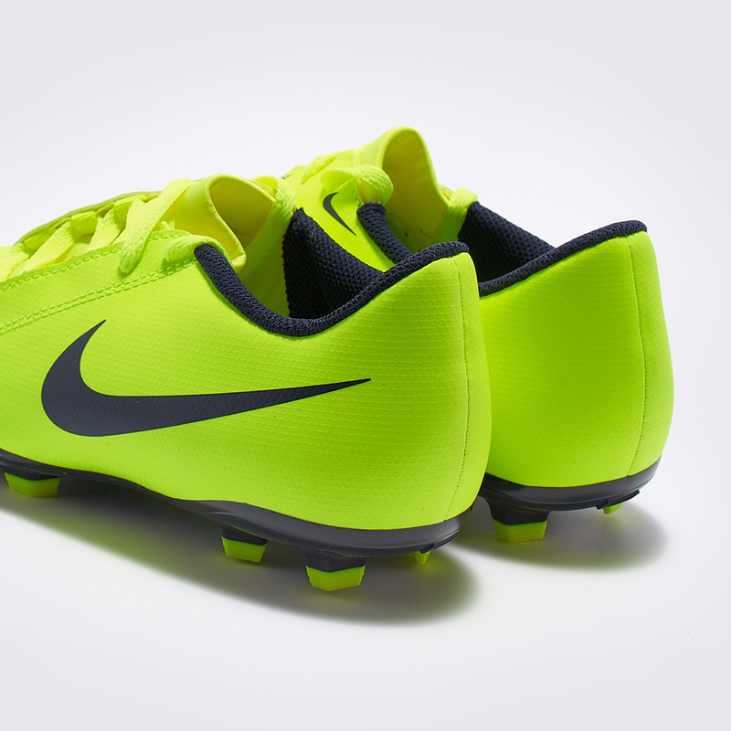 Бутсы детские Nike Phantom Venom Club FG AO0396-717