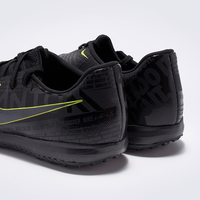 Шиповки Nike Phantom Venom Academy TF AO0571-007