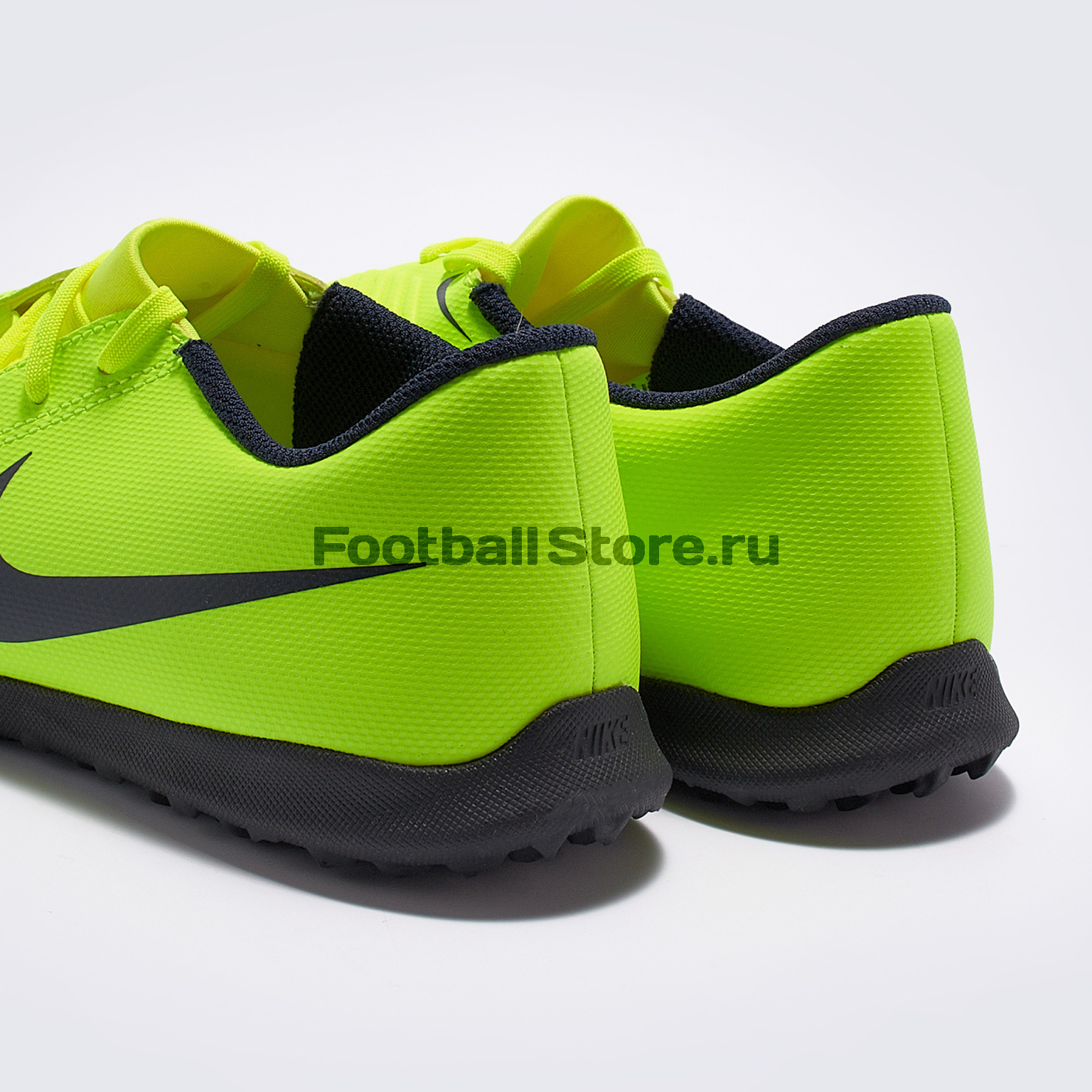 Шиповки Nike Phantom Venom Club TF AO0579-717