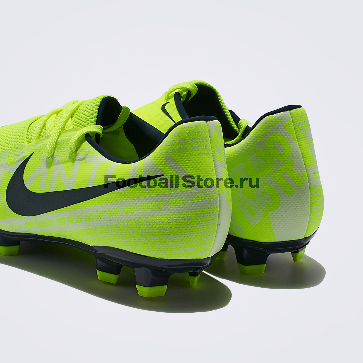 Бутсы Nike Phantom Venom Academy FG AO0566-717 