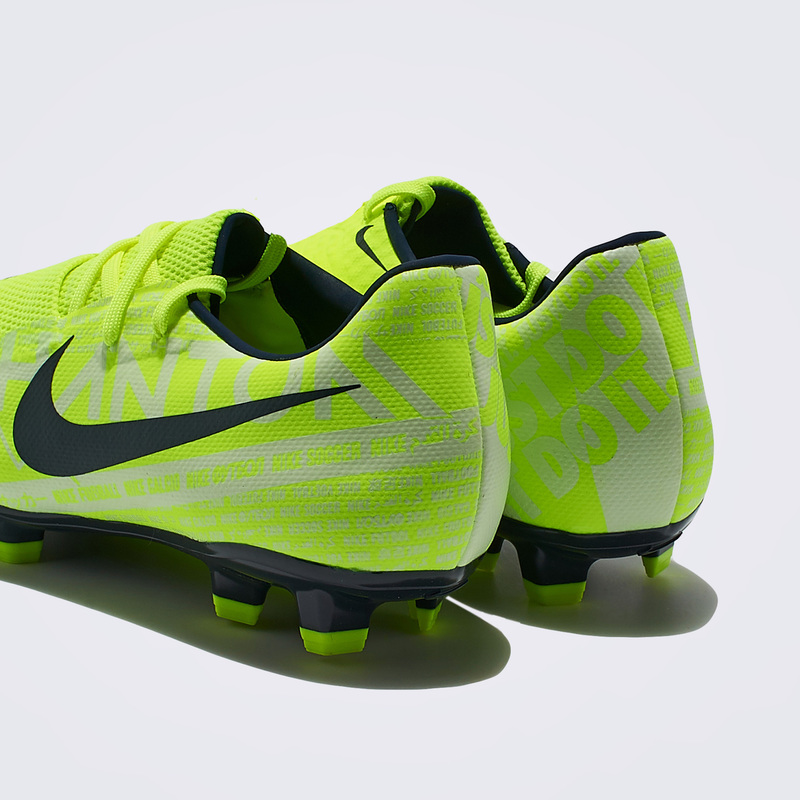 Бутсы Nike Phantom Venom Academy FG AO0566-717 