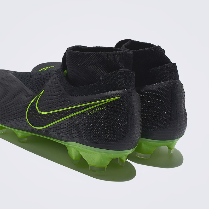 Бутсы Nike Phantom Vision Elite DF FG AO3262-007