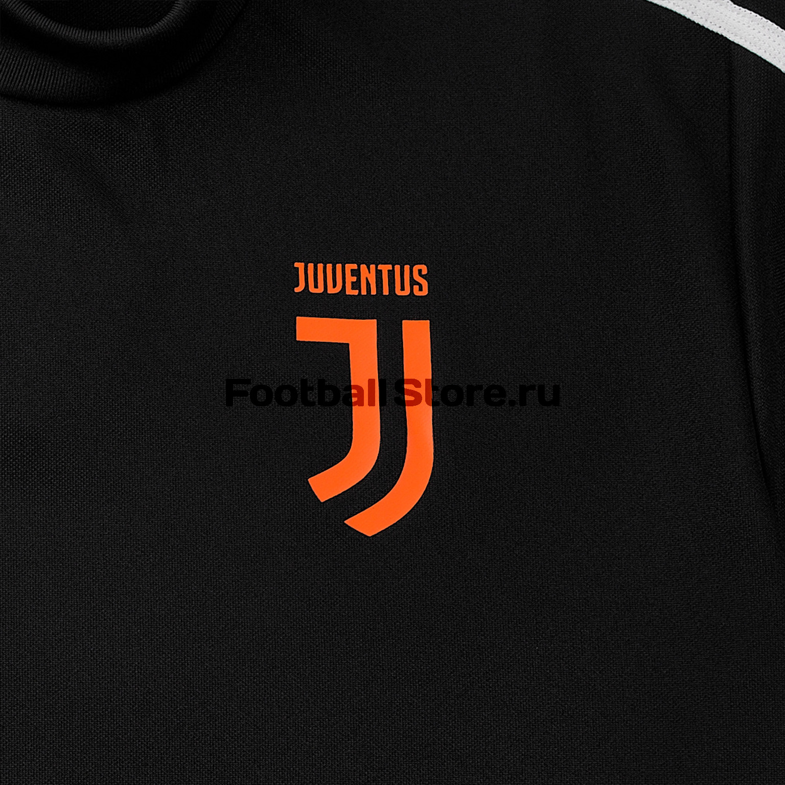 Свитер тренировочный Adidas Juventus DX9143