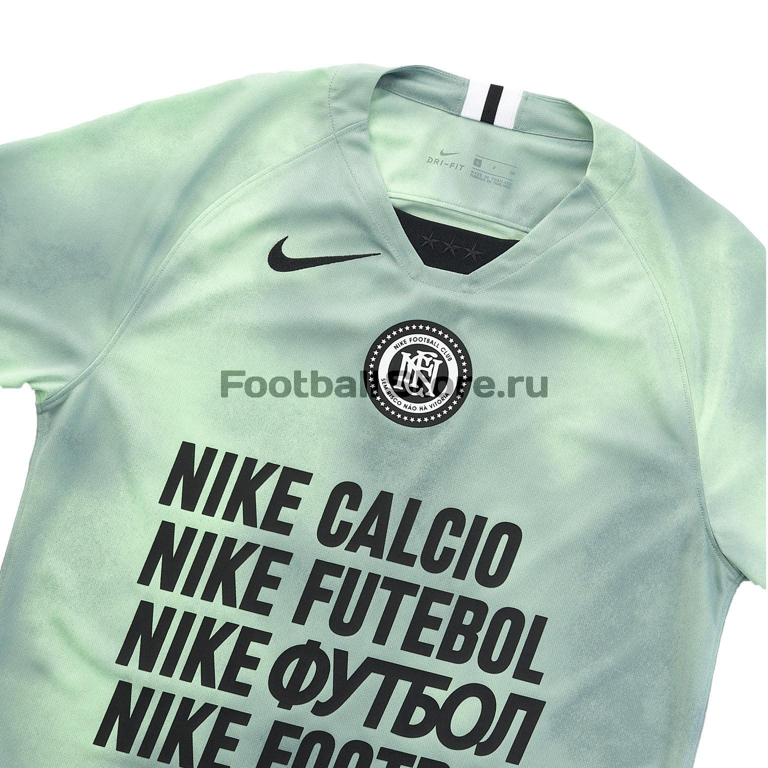Футболка Nike F.C. AQ0662-376
