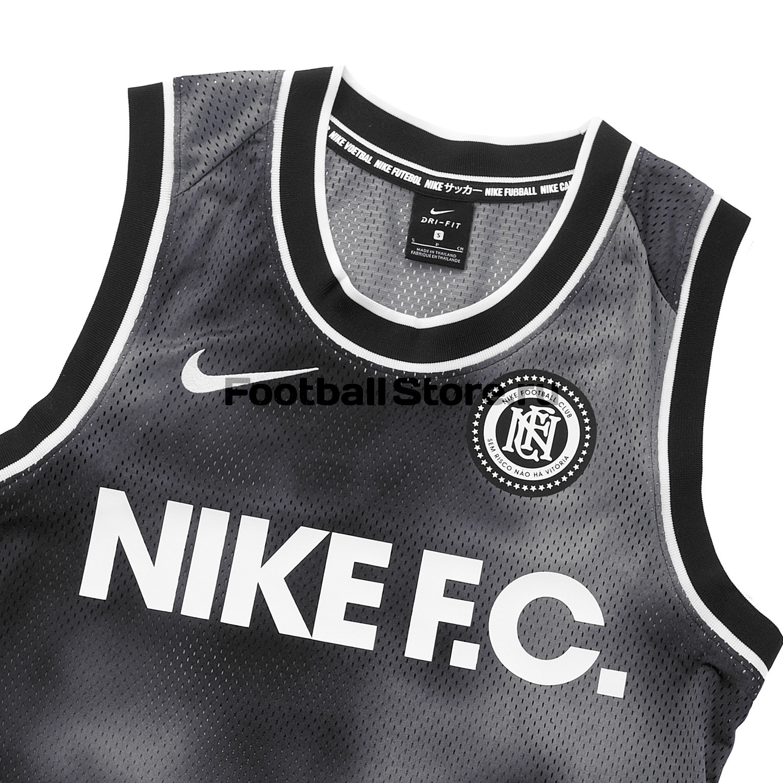 Майка Nike F.C. Top SL AQ1545-010