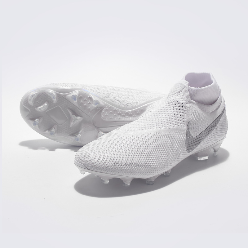 Бутсы Nike Phantom Vision Elite DF FG AO3262-100