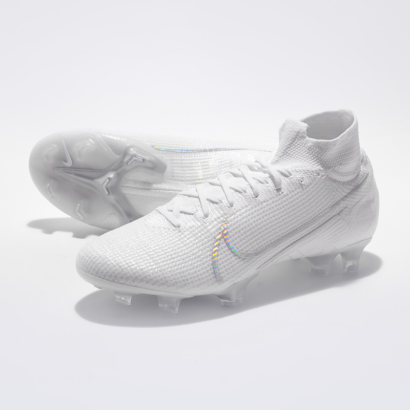 Бутсы Nike Superfly 7 Elite FG AQ4174-100