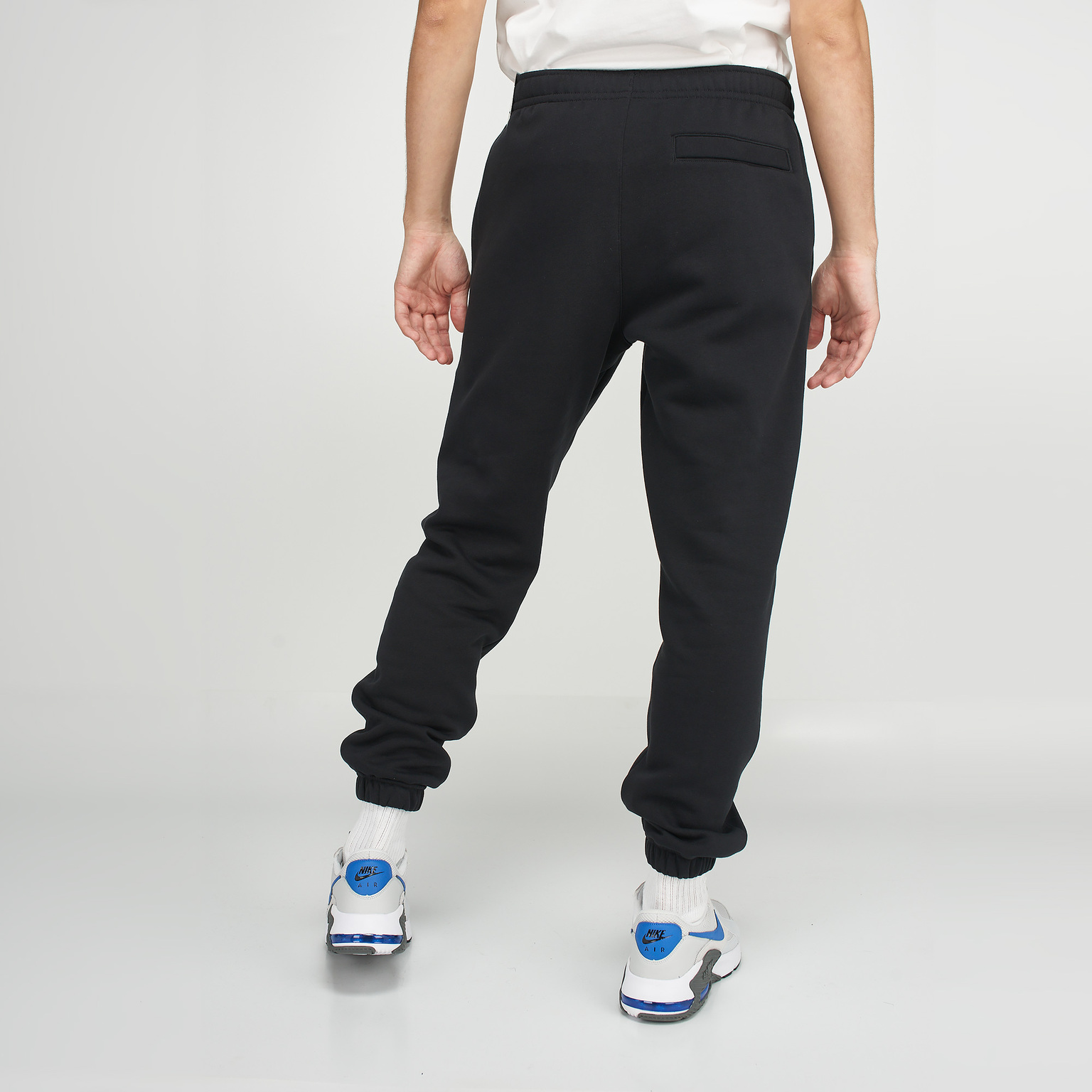 Брюки Nike Club Pant BV2737-010