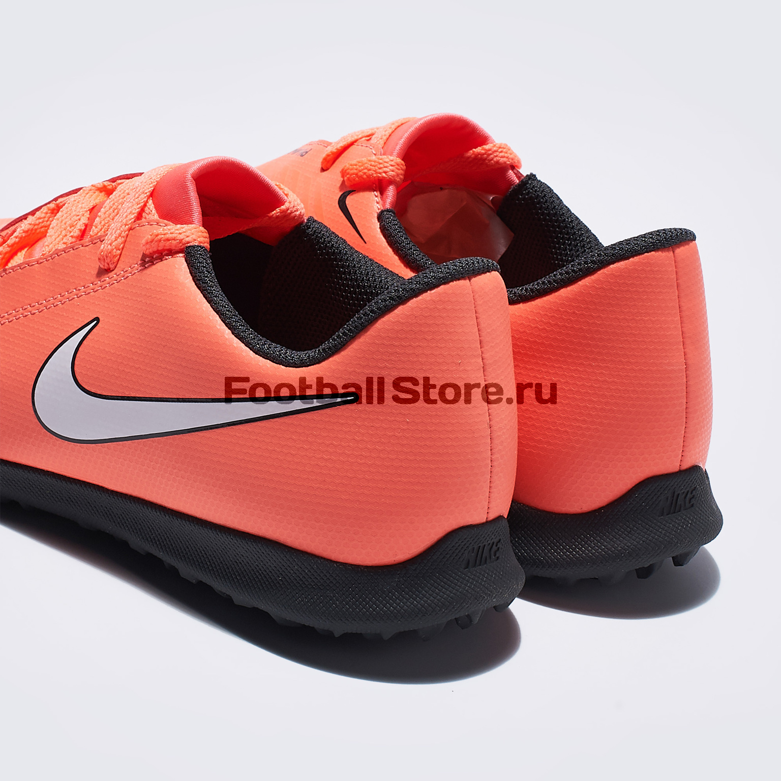 Шиповки детские Nike Phantom Venom Club TF AO0400-810