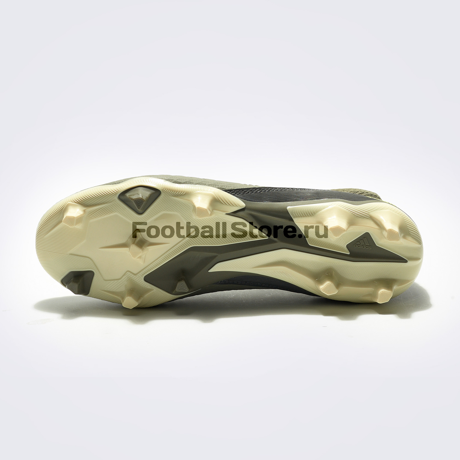 Бутсы Adidas Predator 19.3 FG EF8208