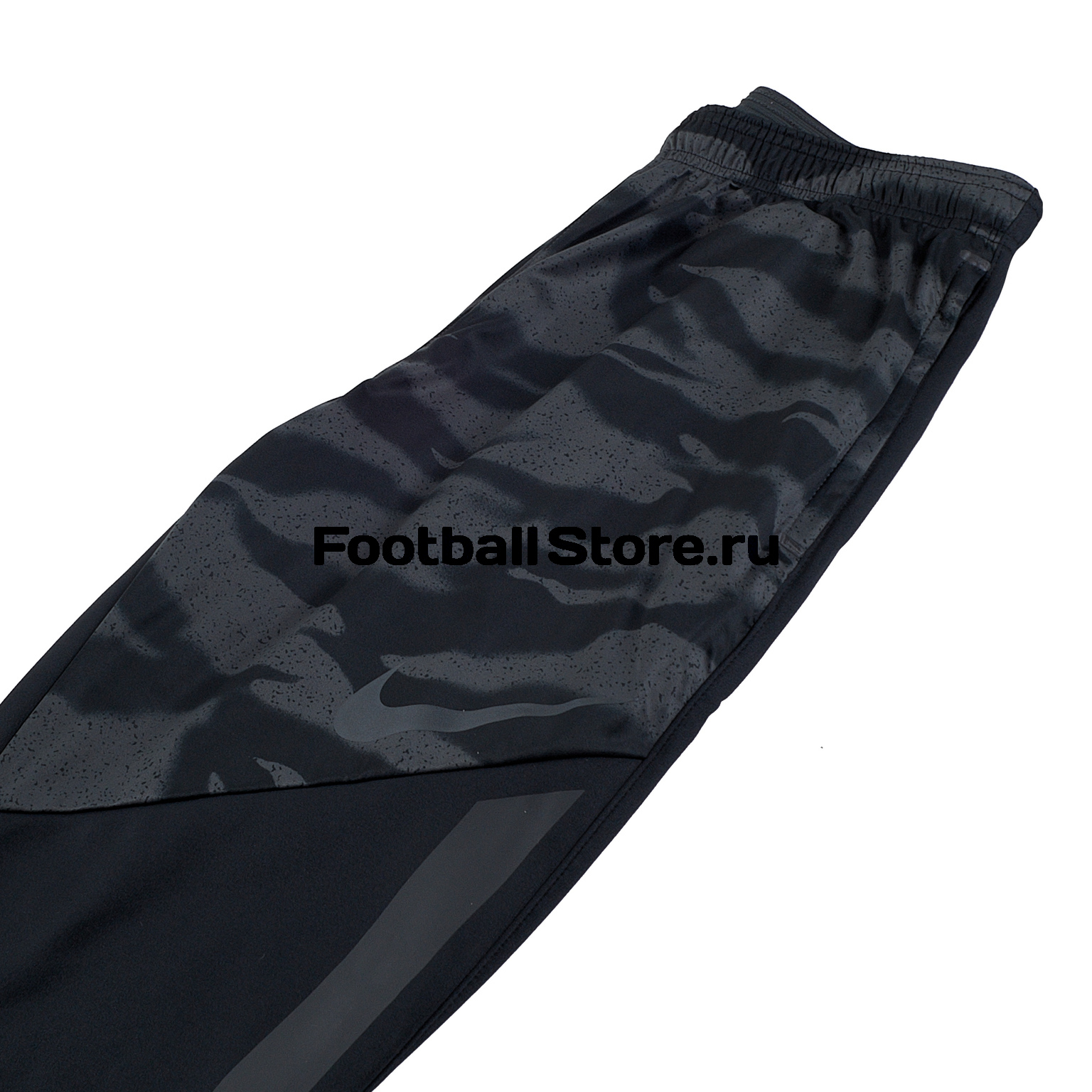 Брюки Nike Therma Shield Strike BQ5830-010