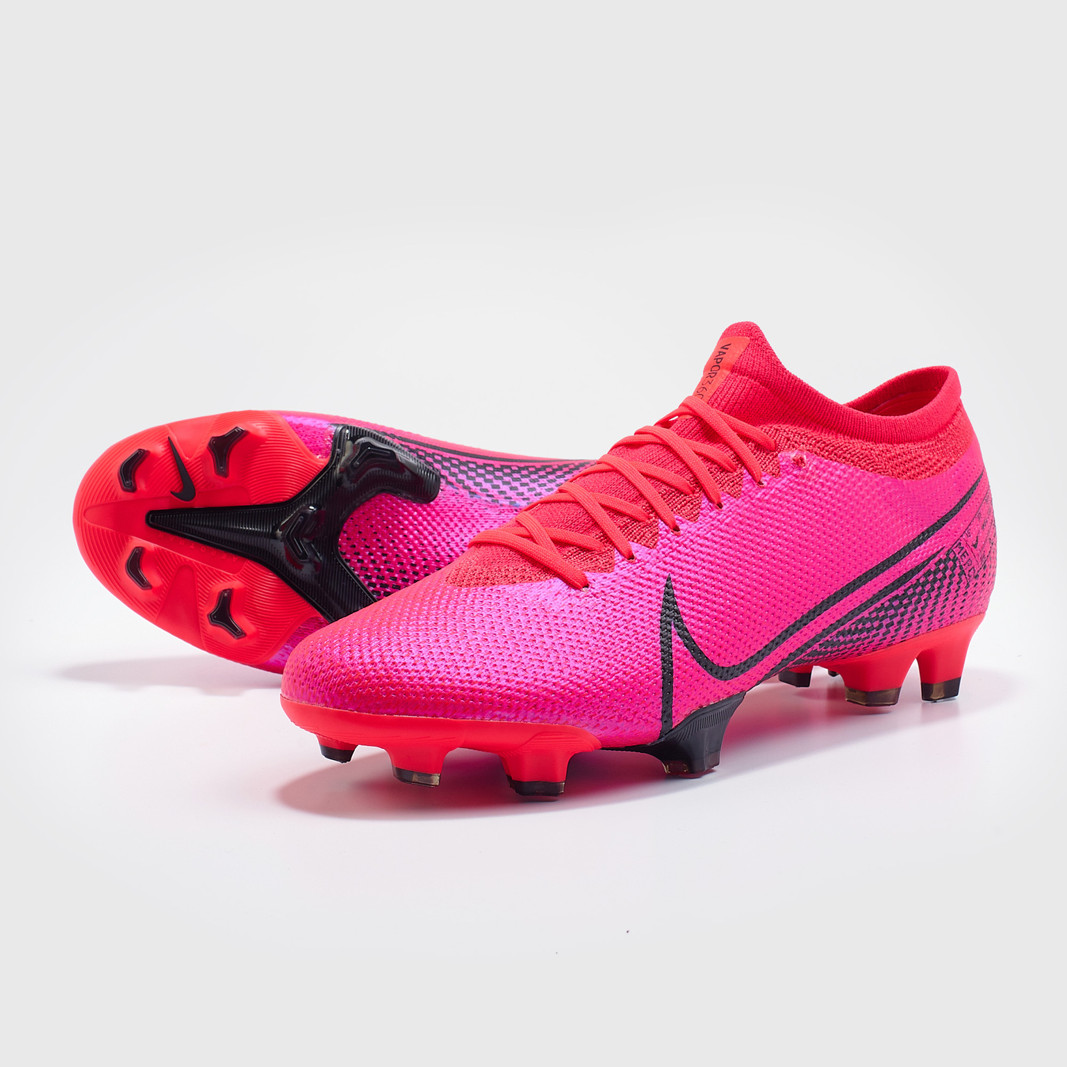 Бутсы Nike Vapor 13 Pro FG AT7901-606