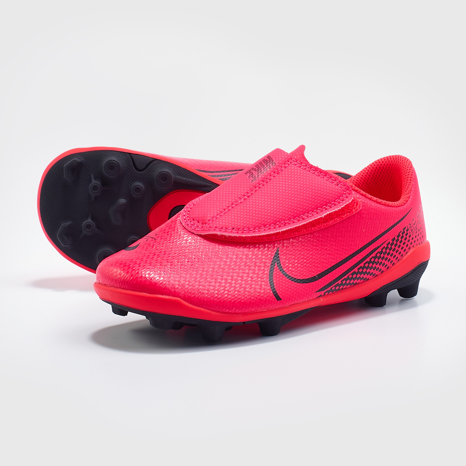 Бутсы детские Nike Vapor 13 Club MG PS AT8162-606