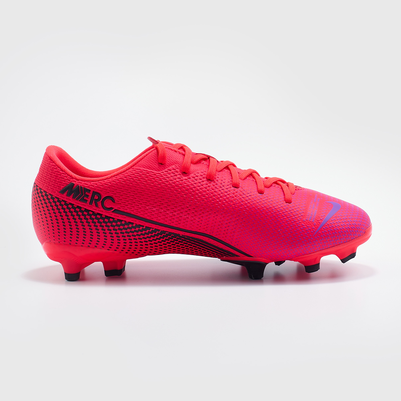 Бутсы детские Nike Vapor 13 Academy FG/MG AT8123-606