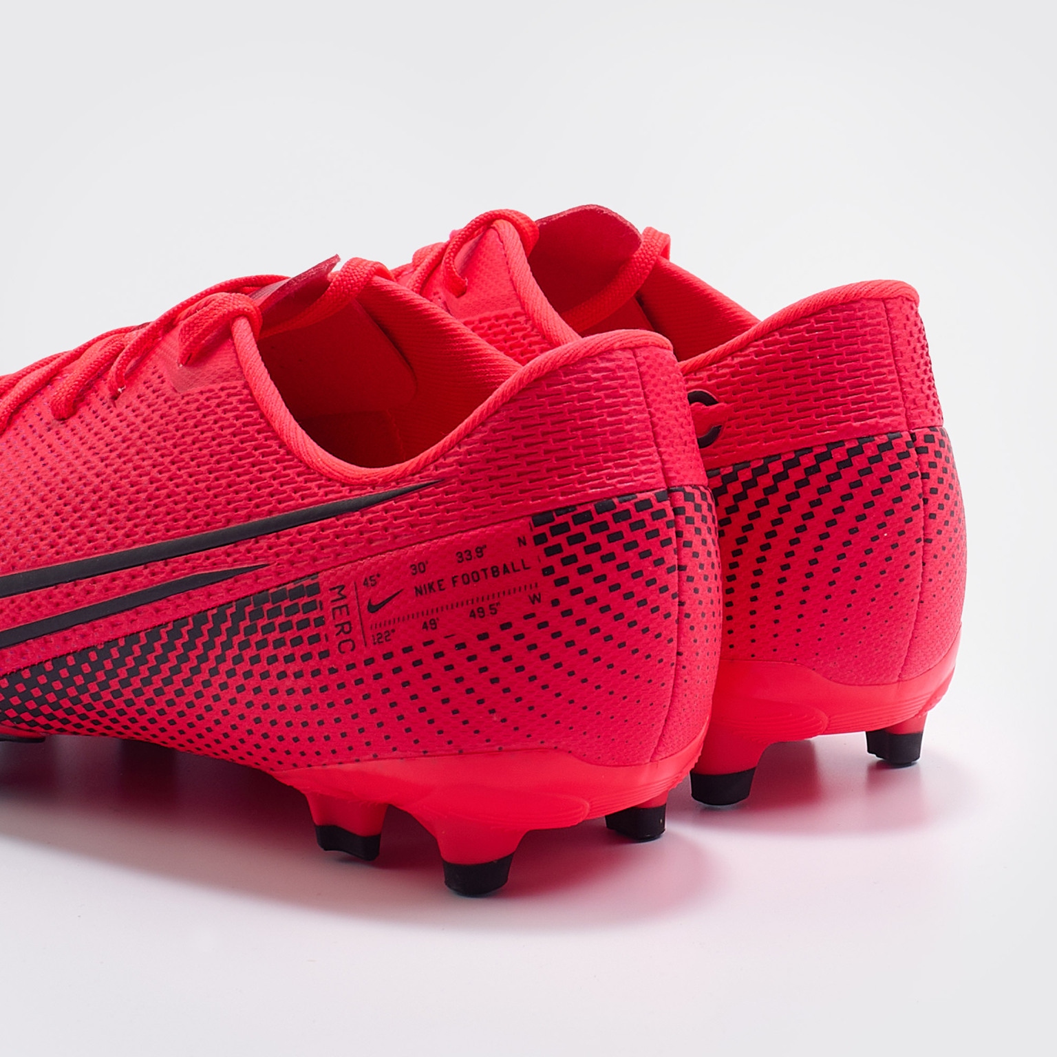 Бутсы детские Nike Vapor 13 Academy FG/MG AT8123-606