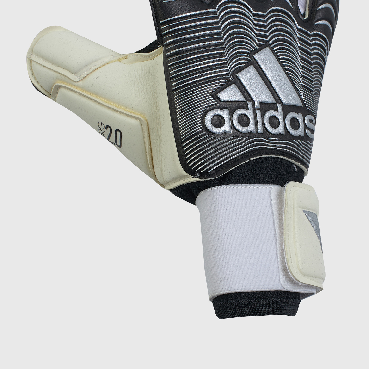 Перчатки вратарские Adidas Classic Pro FH7301