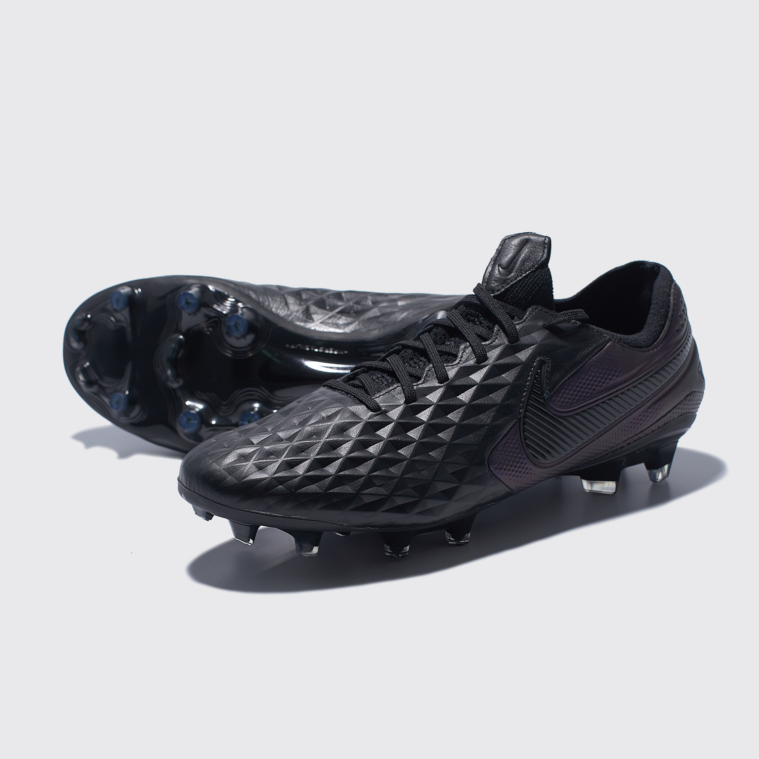 Бутсы Nike Legend 8 Elite FG AT5293-010