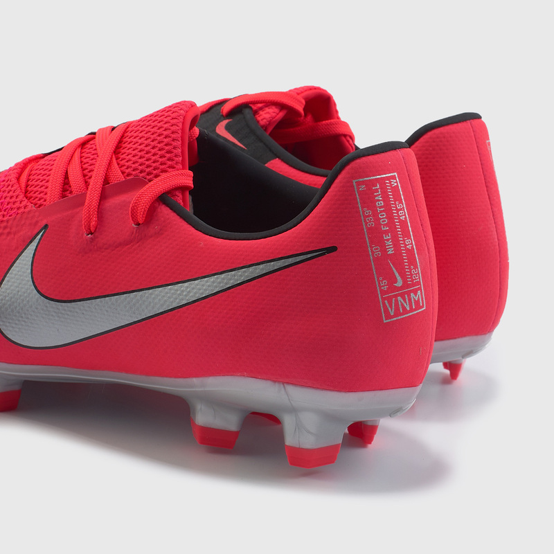 Бутсы Nike Phantom Venom Academy FG AO0566-606