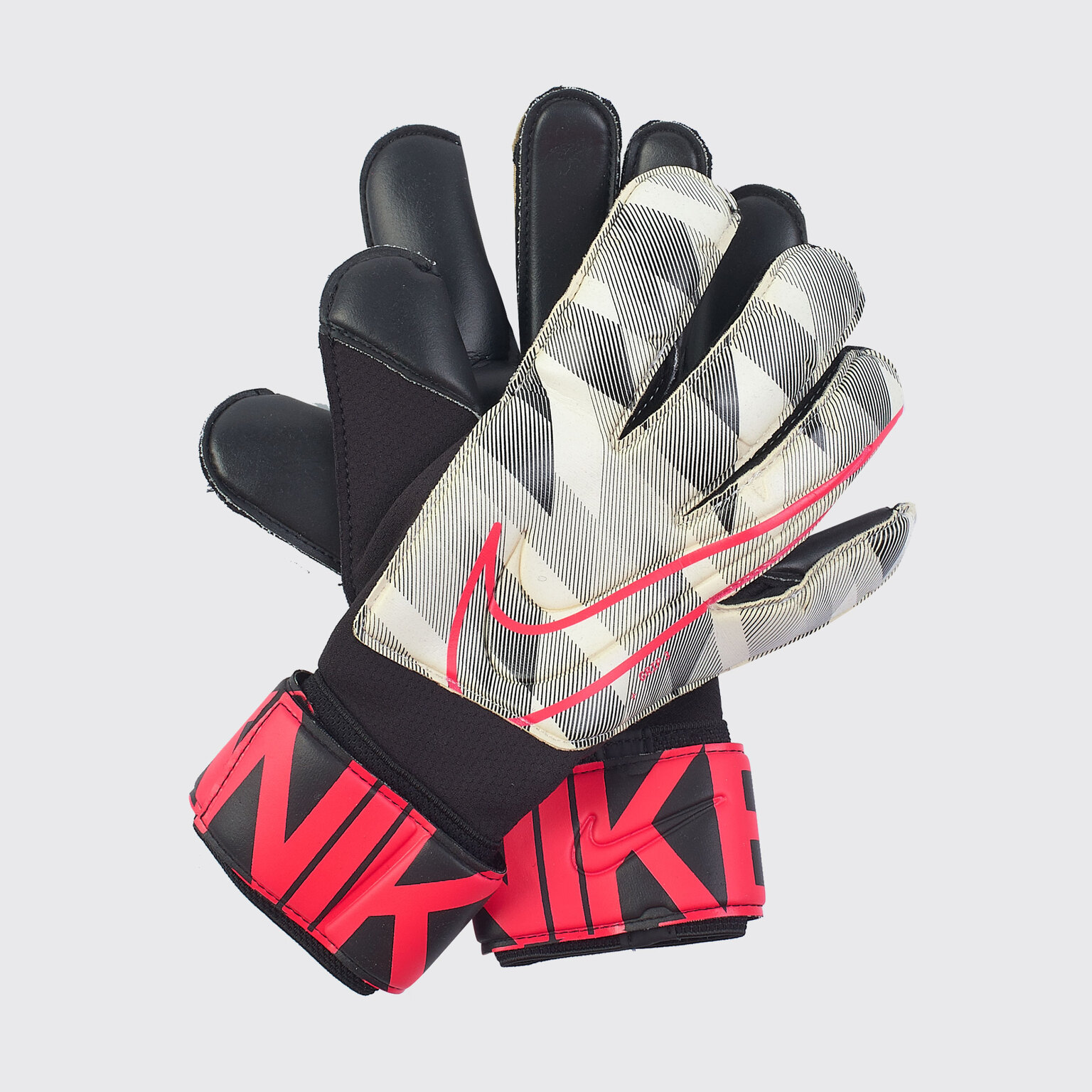 Перчатки вратарские Nike Grip 3 GFX CQ6376-100