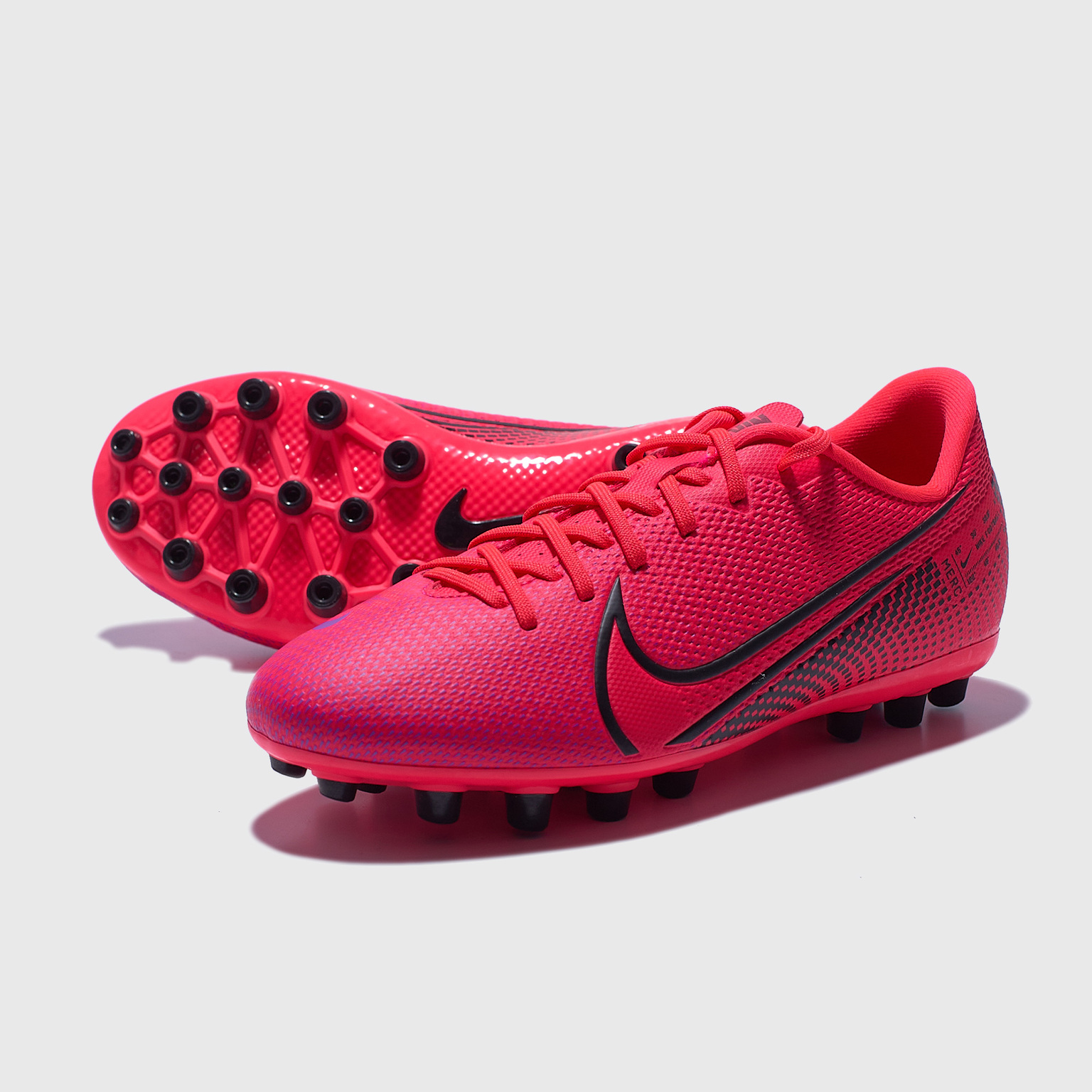 Бутсы детские Nike Vapor 13 Academy AG BQ5500-606