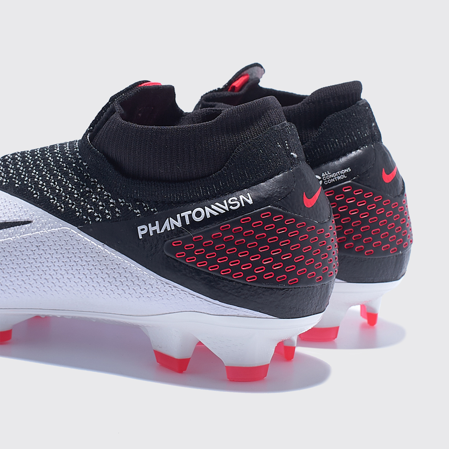 Бутсы Nike Phantom Vision 2 Elite DF FG CD4161-106
